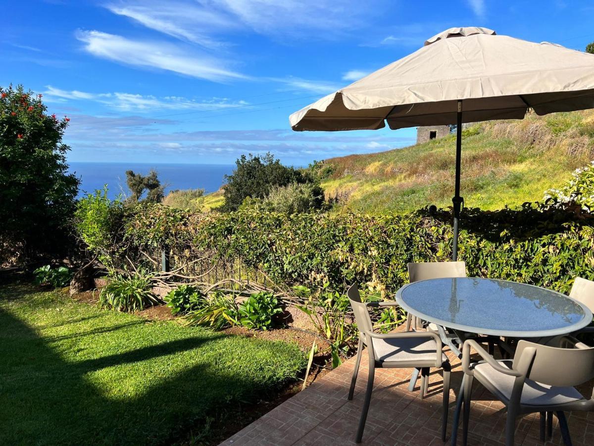 Blooming Botanic Houses Estreito Da Calheta Exterior photo